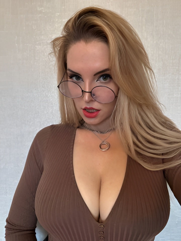 Даша привлекательная девушка из Рыбинск цена от 1500 руб