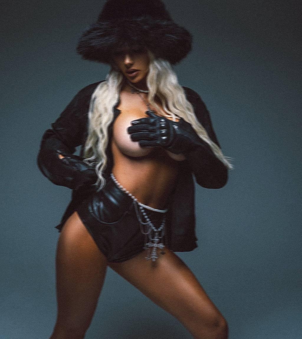 Елена привлекательная девушка из Рыбинск цена от 7000 руб